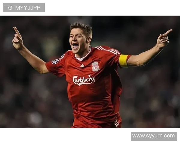 足球传奇谢幕之战：从巅峰到告别，见证伟大球员的最后辉煌瞬间