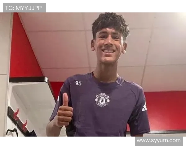 全球足球球星最年轻出道记录榜单揭秘 不容错过的天才少年们 全球足球球星最年轻出道记录榜单揭秘 不容错过的天才少年们